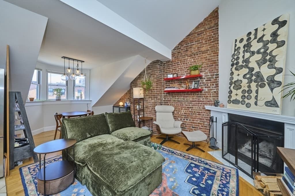 Condominium at 683 Massachusetts Ave. # 5, Boston MA 02118, Boston, photo 9 of 26