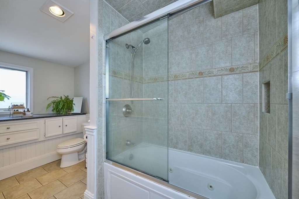 Condominium at 683 Massachusetts Ave. # 5, Boston MA 02118, Boston, photo 18 of 26