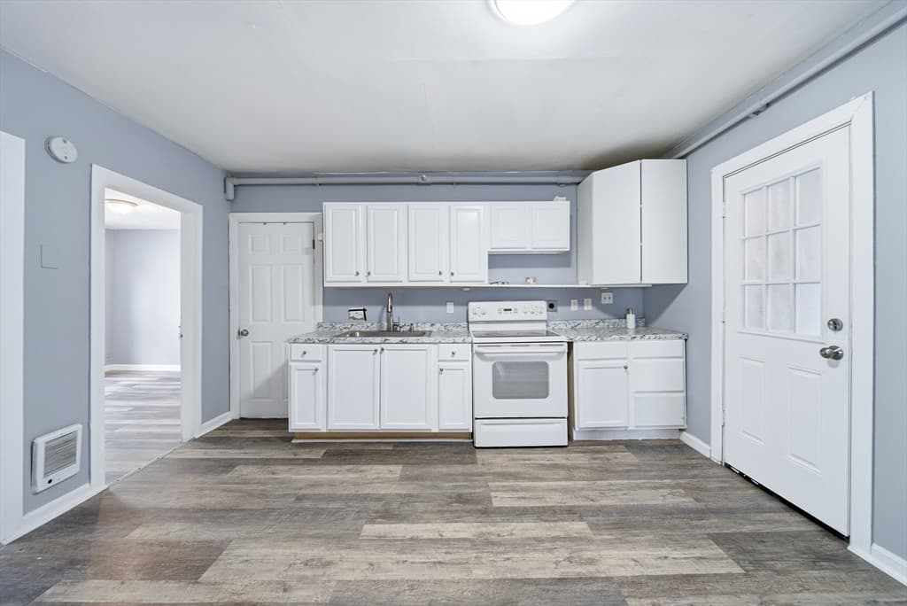 152-158 S Union St, Lawrence MA 01843 photo 32