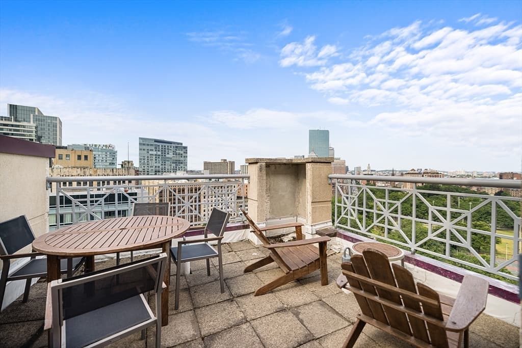 Condominium at 170 Tremont St # 204, Boston MA 02111, Boston, photo 12 of 15