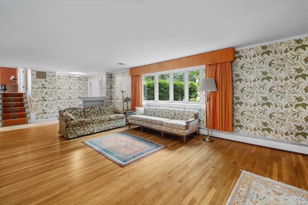 9 Plymouth Rd, Winchester MA 01890 photo 6