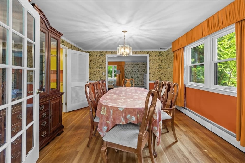 9 Plymouth Rd, Winchester MA 01890 photo 8