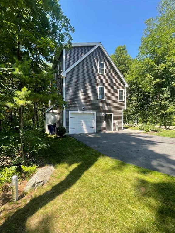 58 Adams St, Medway MA 02053 photo 5