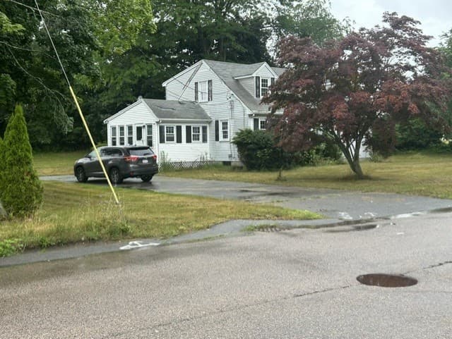 Commercial Sale at 8 North St, Bridgewater MA 02324, photo 6 of 12