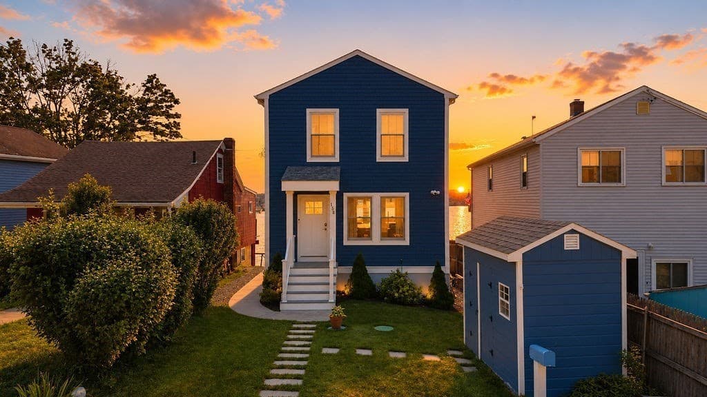 158 Ocean View, Swansea MA 02777