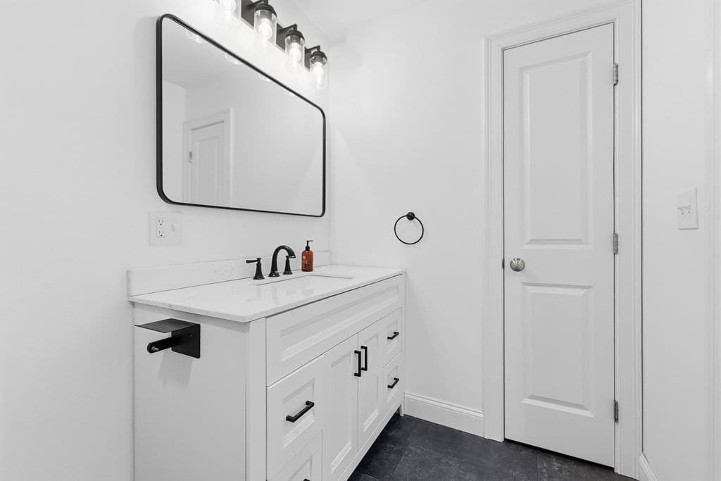 158 Ocean View, Swansea MA 02777 photo 24