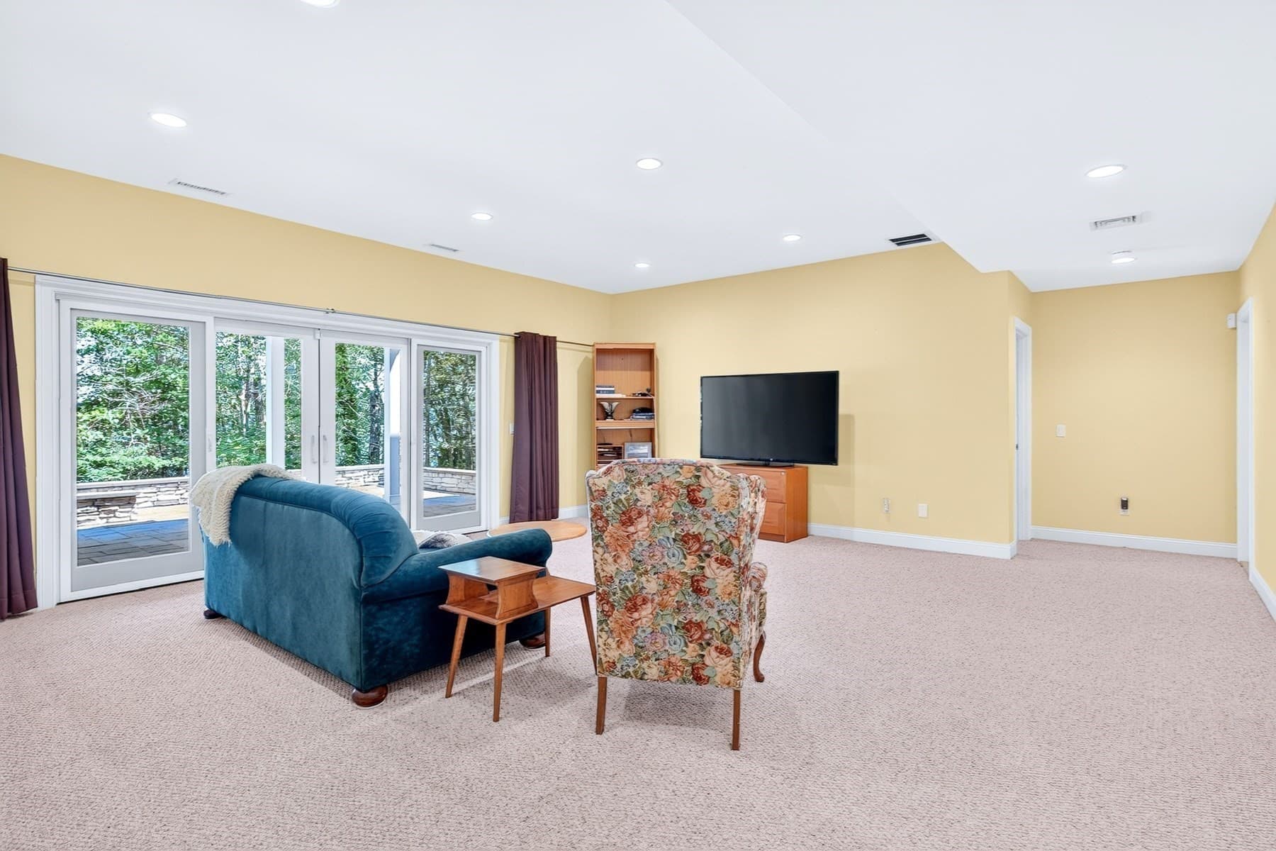 Single Family Residence at 79 Pickerel Cove Cir, Mashpee MA 02649, Mashpee, photo 22 of 31