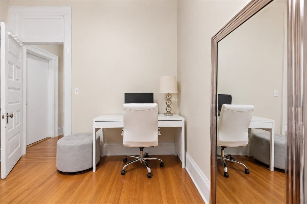 Condominium at 259 Beacon Street # 23, Boston MA 02116, Boston, photo 9 of 14