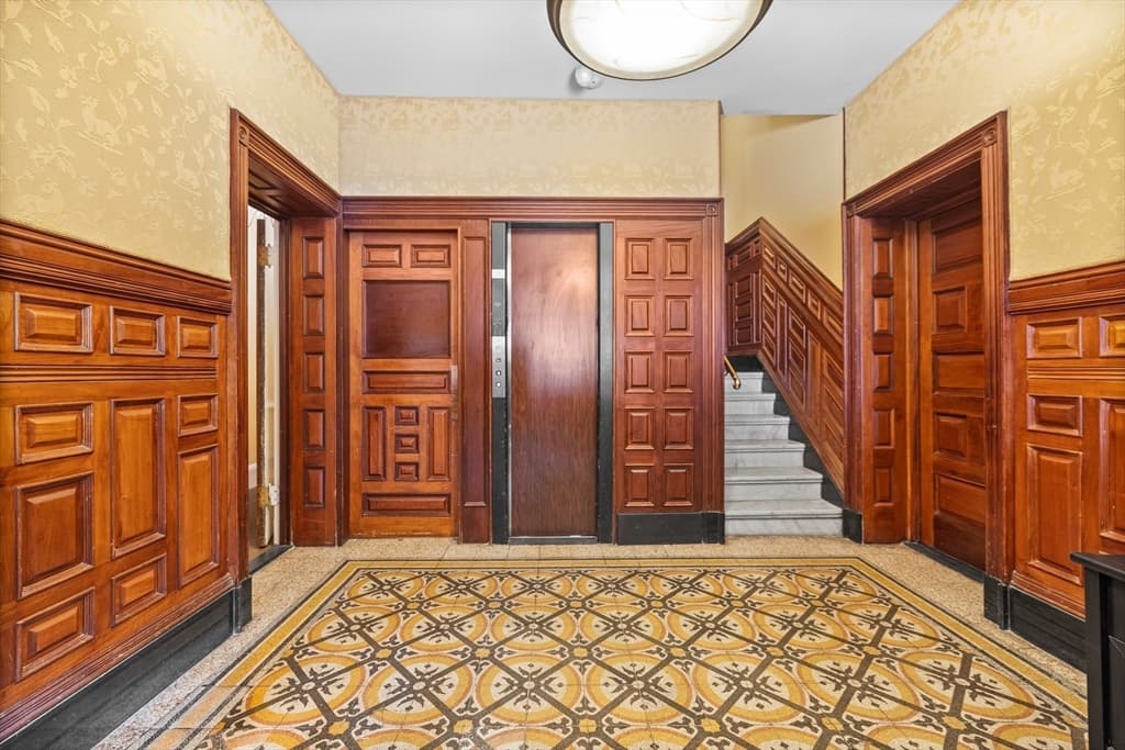 Condominium at 259 Beacon Street # 23, Boston MA 02116, Boston, photo 11 of 14