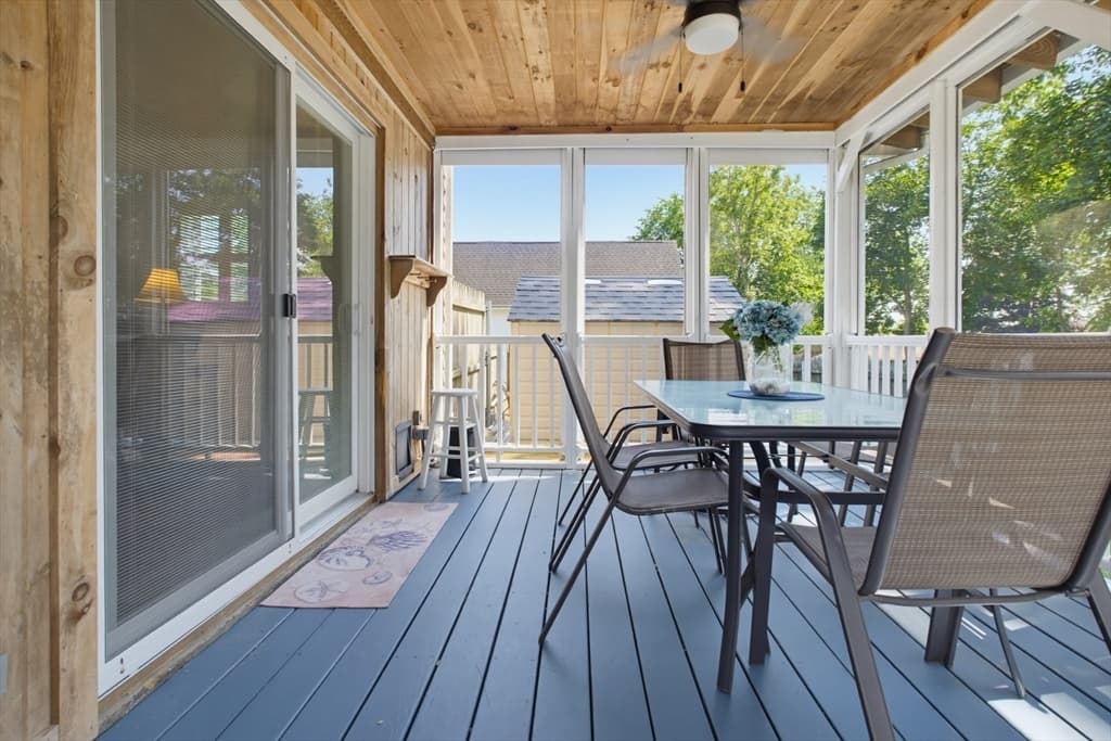 433 Pearse Road, Swansea MA 02777 photo 12