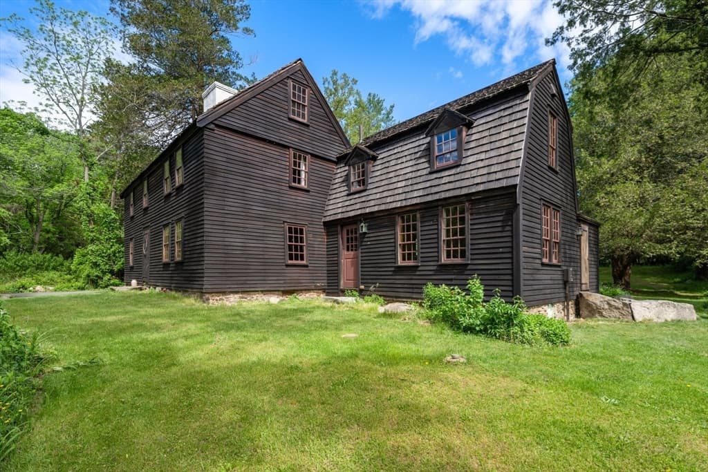 11 Lincoln St, Gloucester MA 01930 photo 5