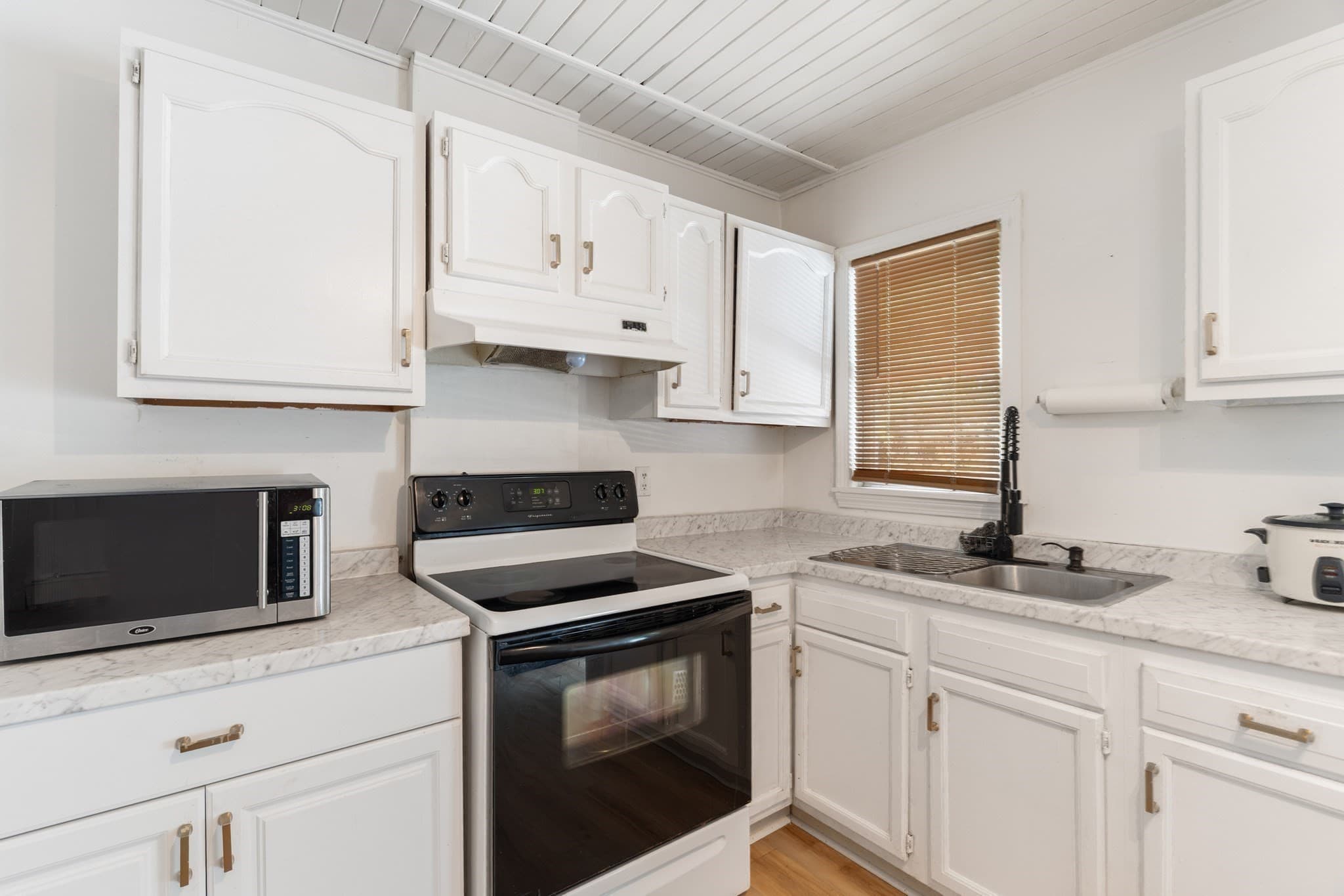 Multi Family at 77 Haig Ave, Seekonk MA 02771, photo 17 of 38