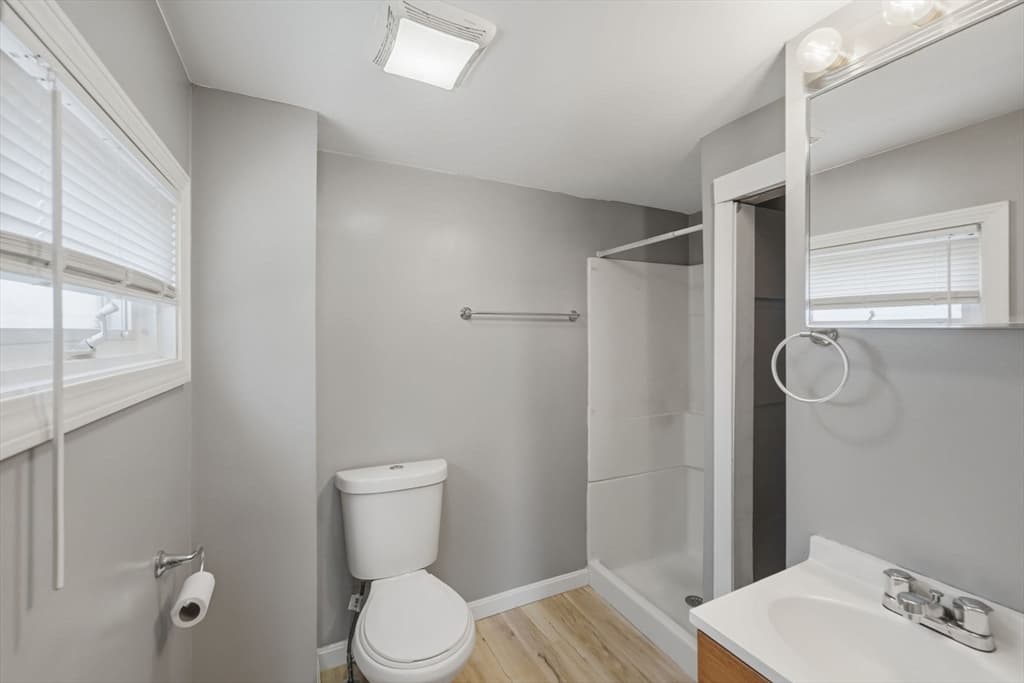 415 Anthony St, Fall River MA 02720 photo 14