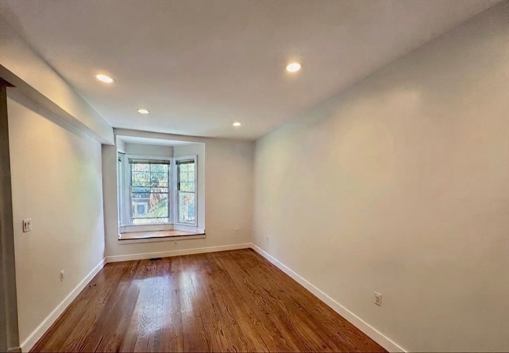 Condominium at 2 Mount Pleasant Pl # 1, Boston MA 02119, Boston, photo 7 of 12