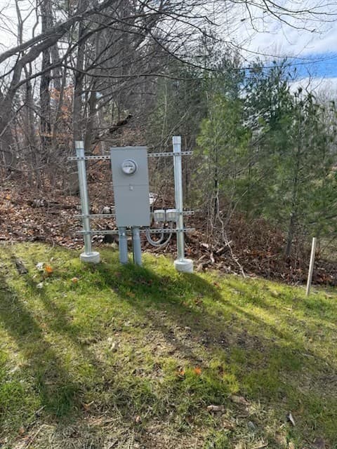 Residential at 365 Churchill St, Pittsfield MA 01201, photo 5 of 8
