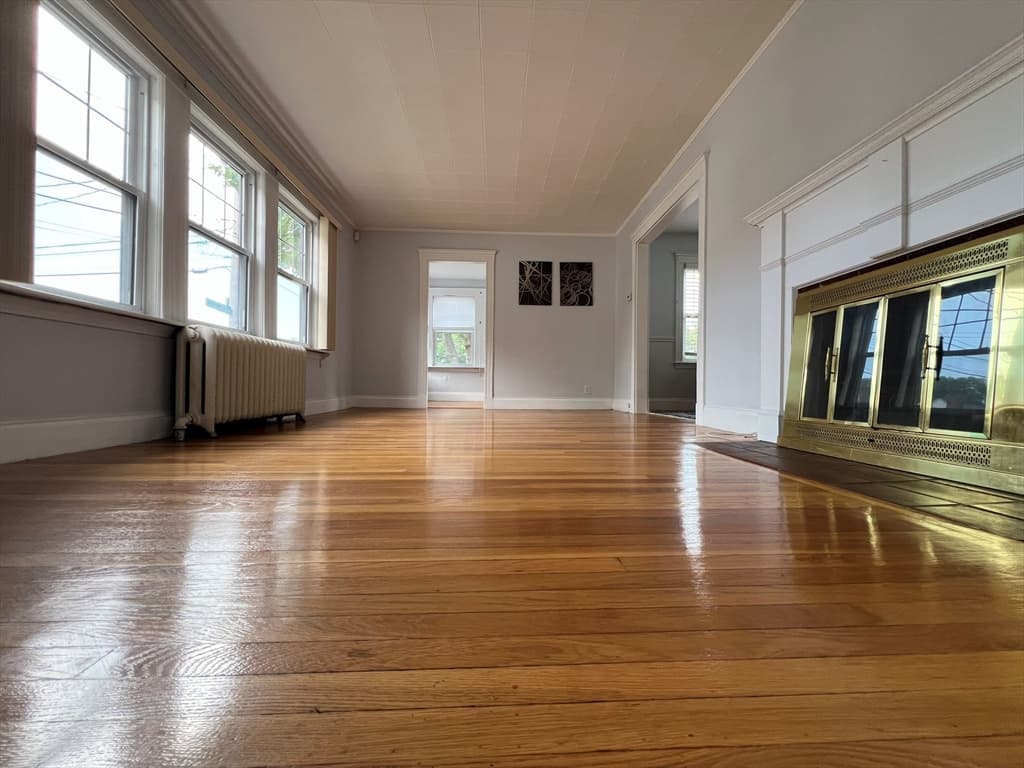 Single Family Residence at 40 Kingsland Rd, Boston MA 02132, Boston, photo 5 of 21