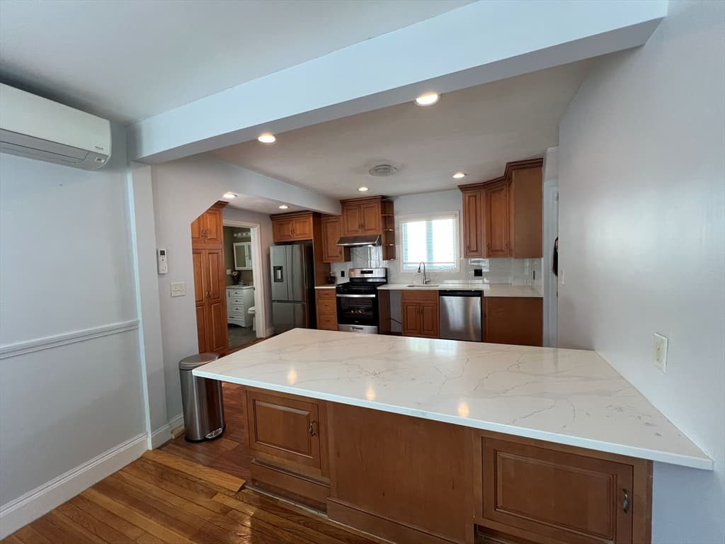 Single Family Residence at 40 Kingsland Rd, Boston MA 02132, Boston, photo 9 of 21