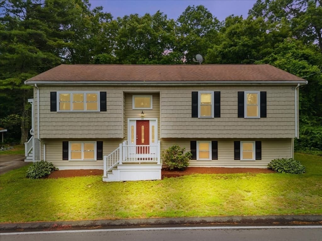 101 Hill Street, Norton MA 02766 photo 2