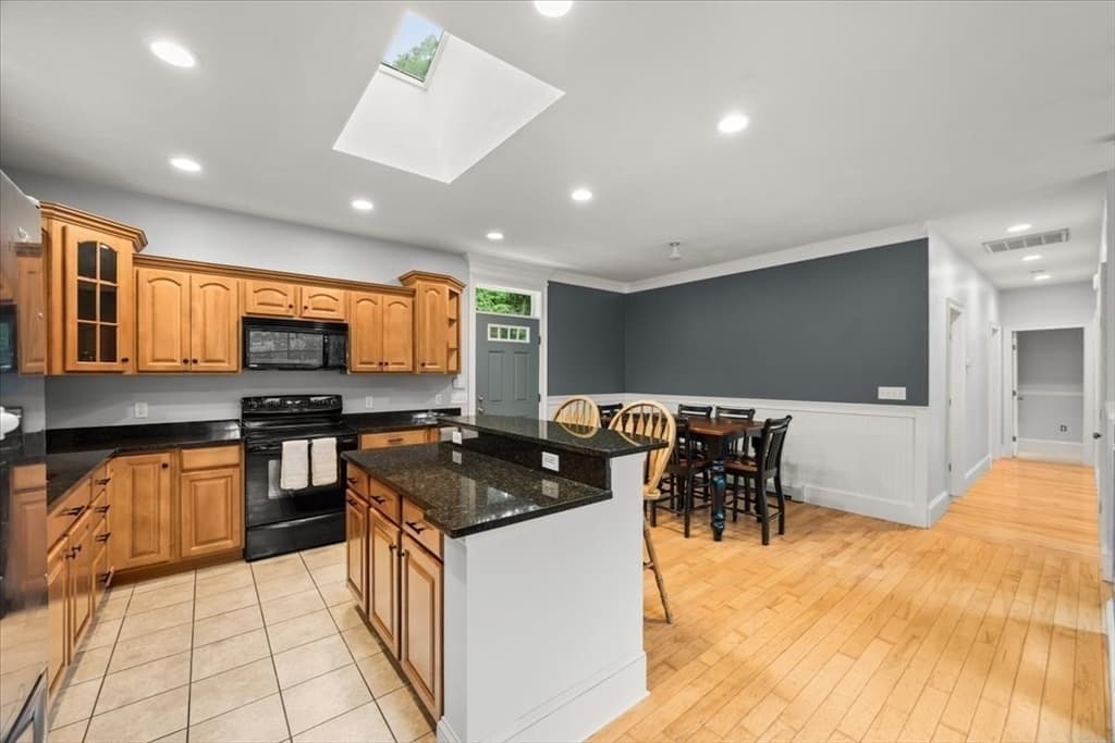 101 Hill Street, Norton MA 02766 photo 14