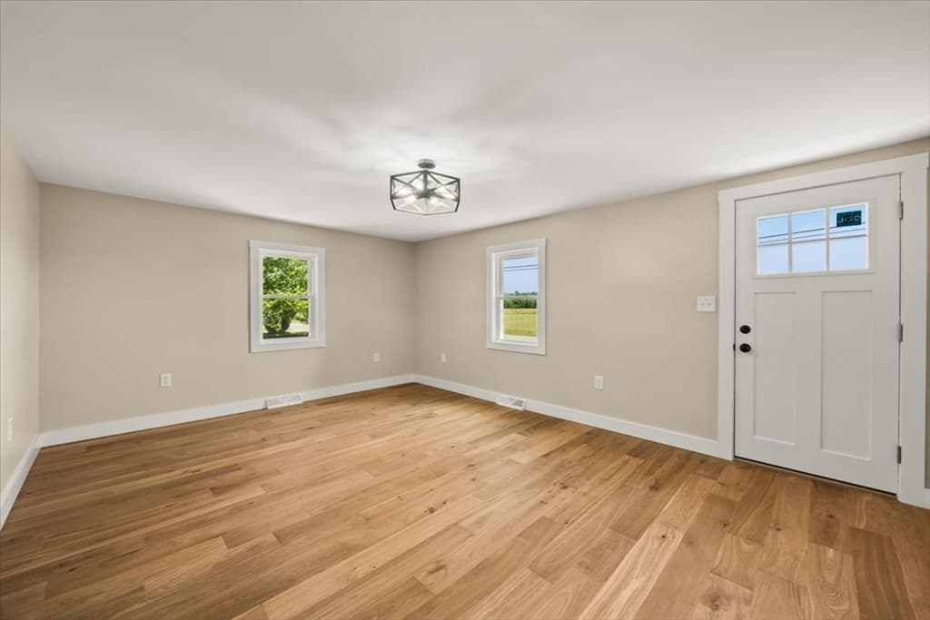 521 Marys Pond Rd, Rochester MA 02770 photo 15