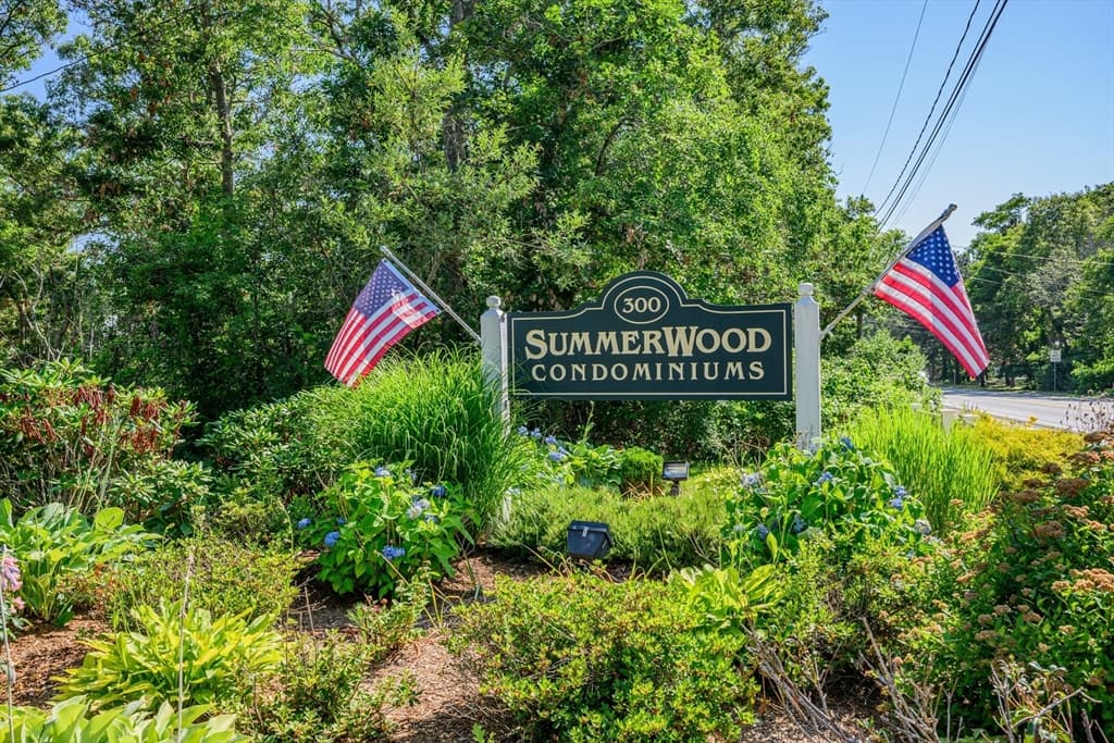 300 Falmouth Rd # 9E, Mashpee MA 02649 photo 4
