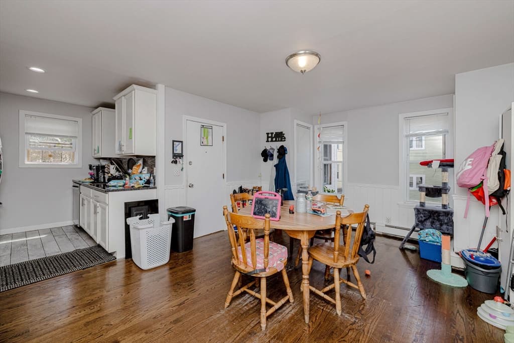 154 Mott St, Fall River MA 02721 photo 27