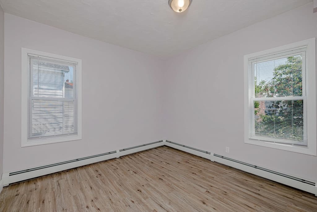 154 Mott St, Fall River MA 02721 photo 12