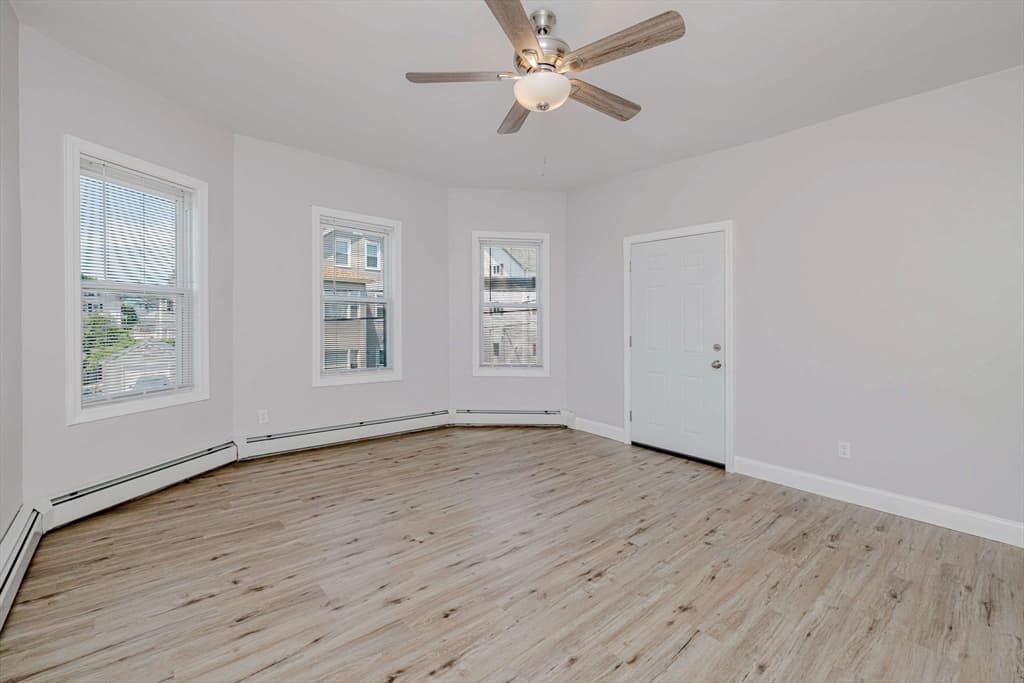 154 Mott St, Fall River MA 02721 photo 18