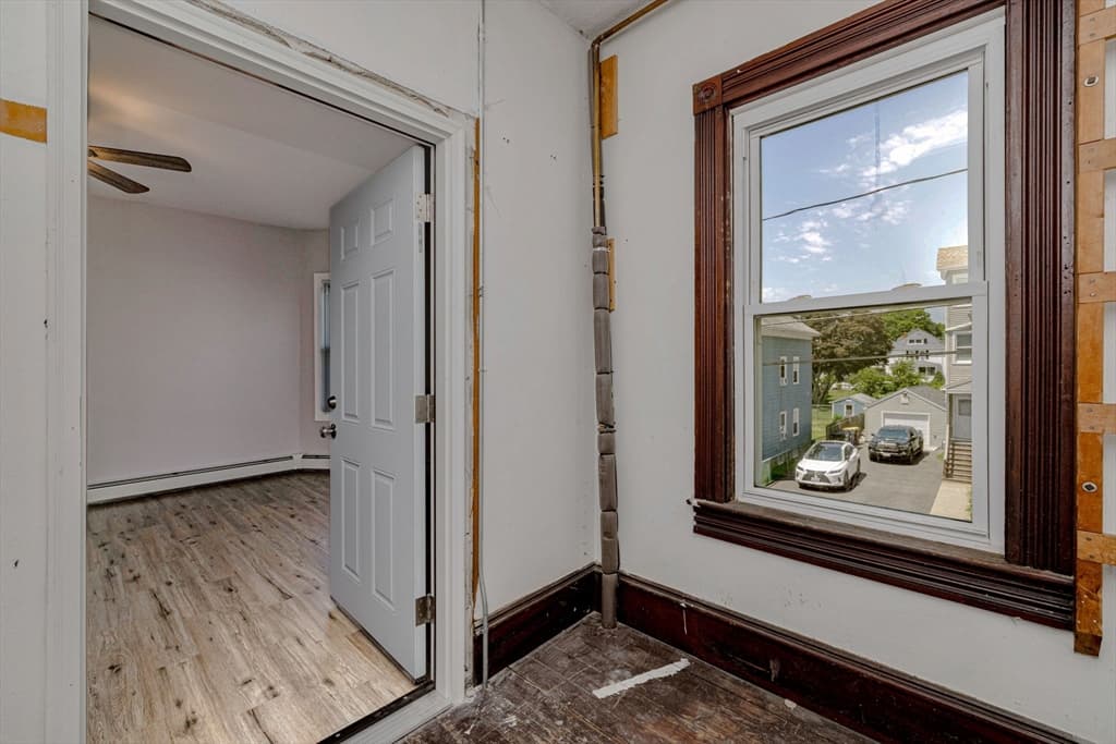 154 Mott St, Fall River MA 02721 photo 21