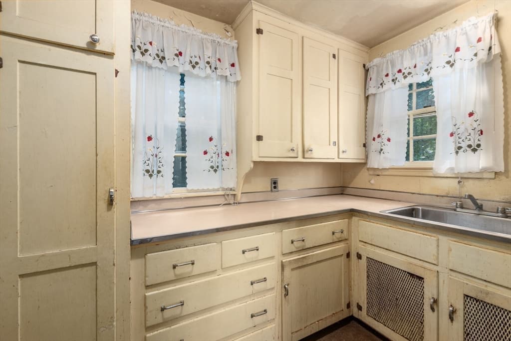 10 Wilde Rd, Wellesley MA 02481 photo 14