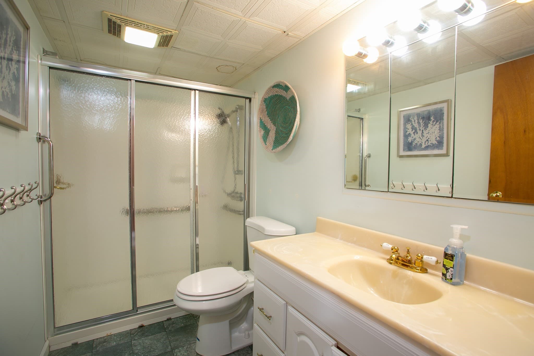 Single Family Residence at 335 North St, Cheshire MA 01225, photo 9 of 29