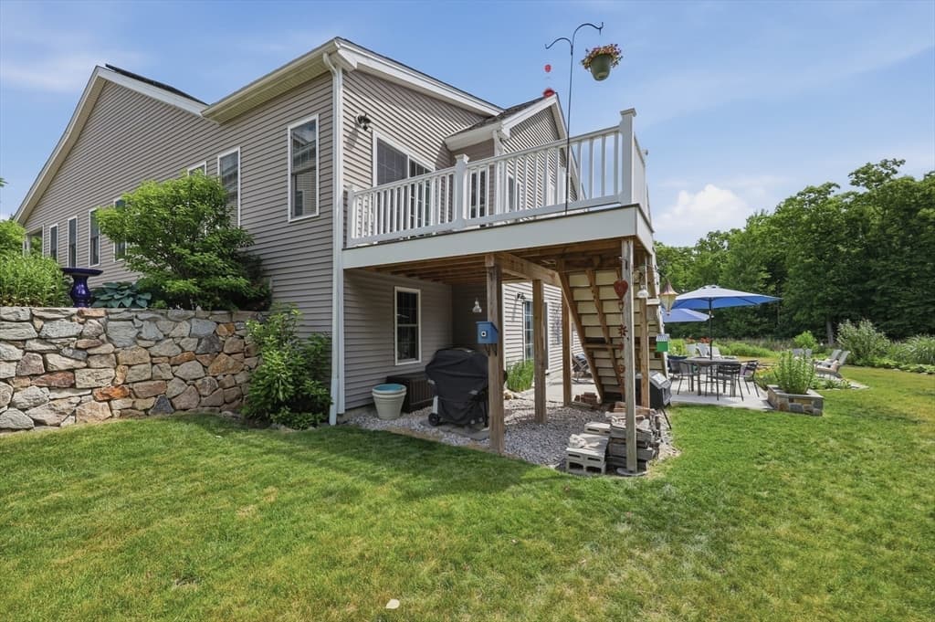 47 Hyde Park Circle # 47, Uxbridge MA 01569 photo 6