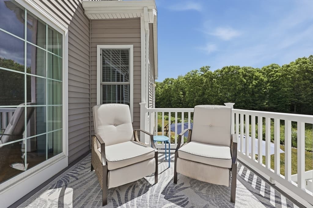 47 Hyde Park Circle # 47, Uxbridge MA 01569 photo 10