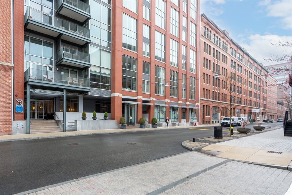 Condominium at 25 Channel Center # 212, Boston MA 02210, Boston, photo 16 of 23