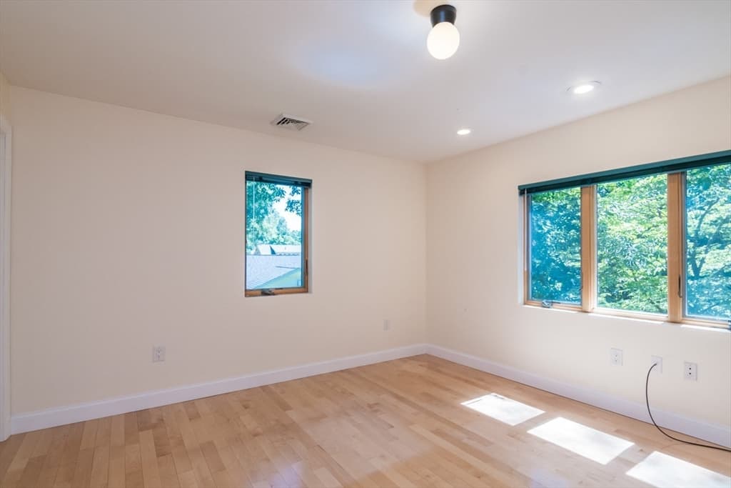 62 Fairview Ave, Northampton MA 01060 photo 22