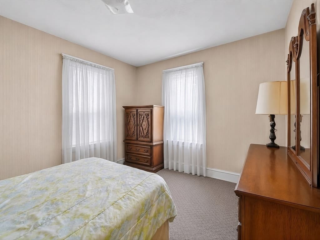 30 Clarendon Ave, Somerville MA 02144 photo 16