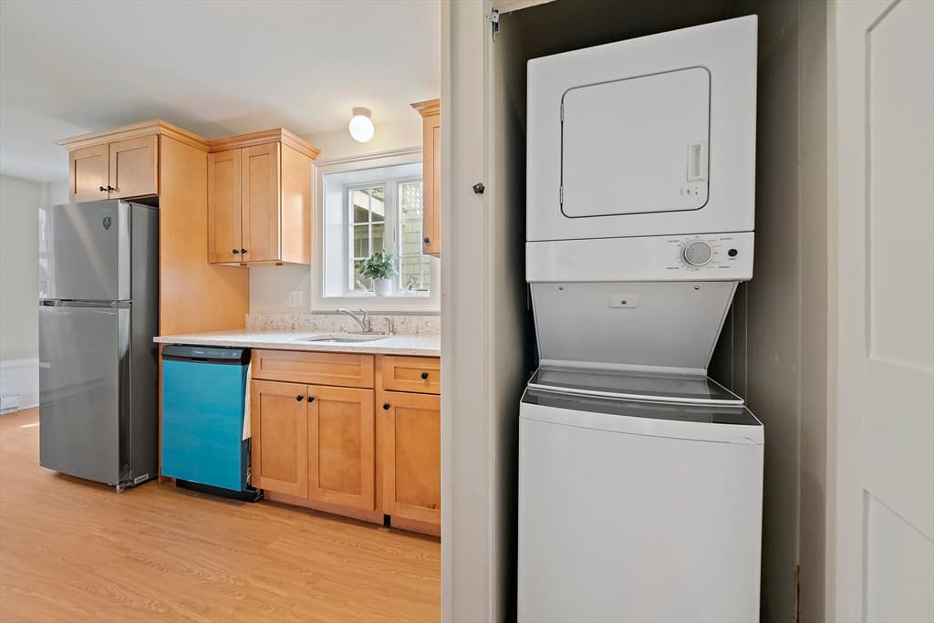 196 South Street # A, Hingham MA 02043 photo 19
