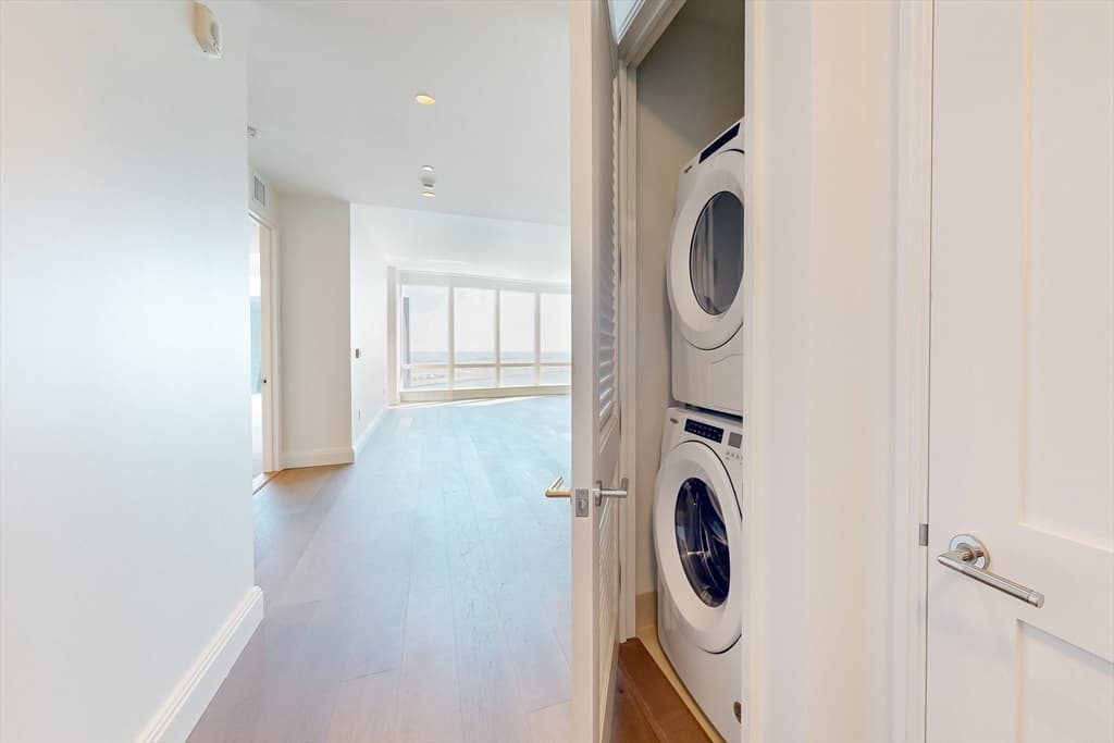 Condominium at 240 Devonshire Street # 5011, Boston MA 02110, Boston, photo 9 of 39