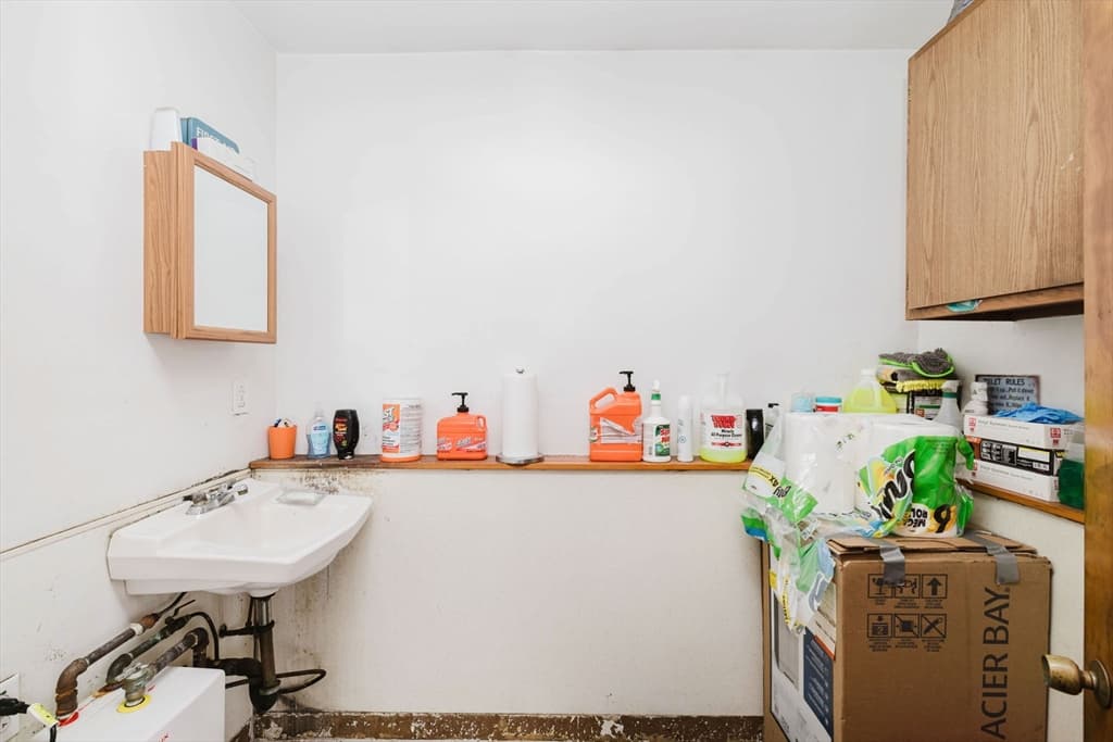 634 Winthrop St, Taunton MA 02780 photo 27