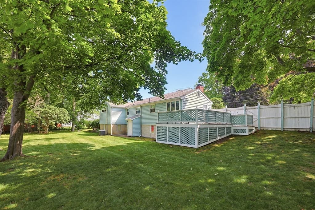 11 Preston St, Wakefield MA 01880 photo 5