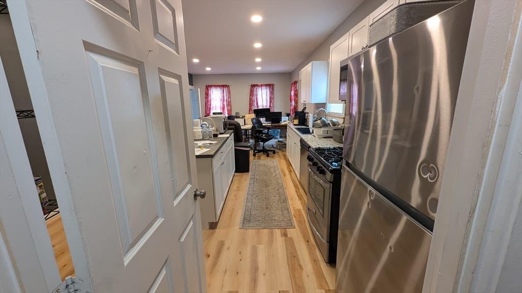 206/155 County Stand Purchase St, New Bedford MA 02740 photo 3
