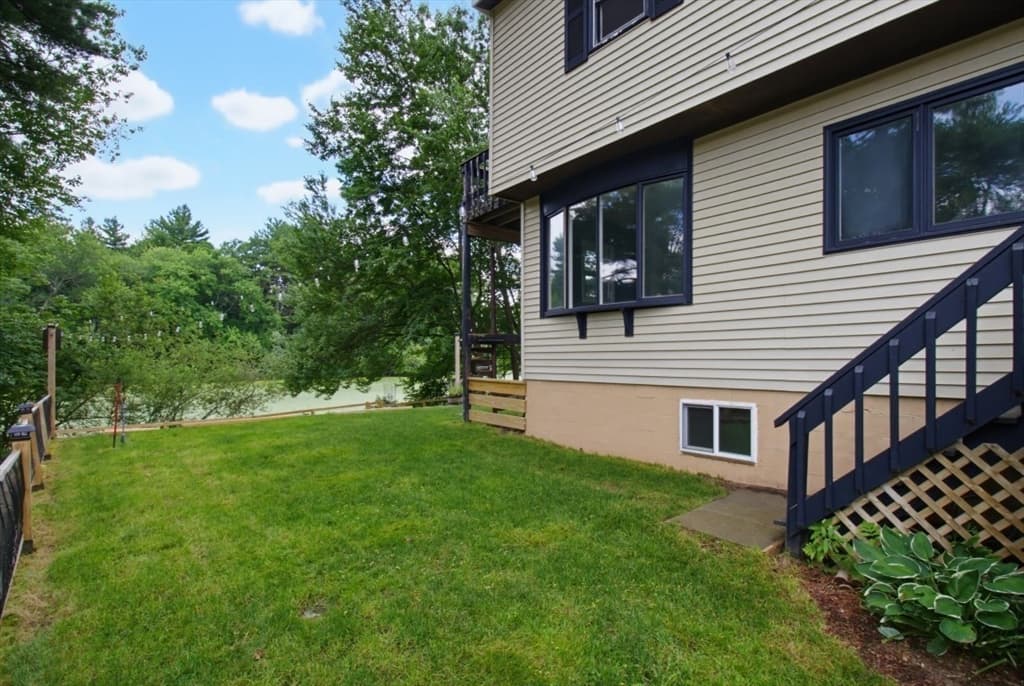 Single Family Residence at 71 Box Pond Dr, Bellingham MA 02019, Bellingham, photo 26 of 29