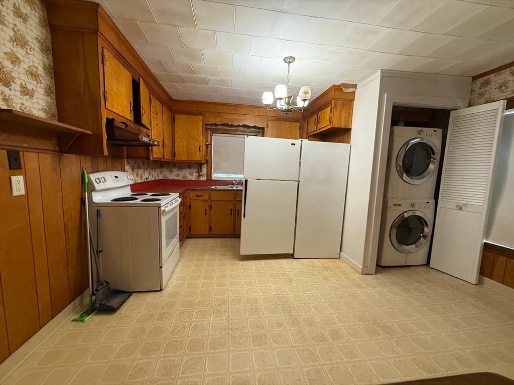 140 Pleasant Street, Weymouth MA 02190 photo 17