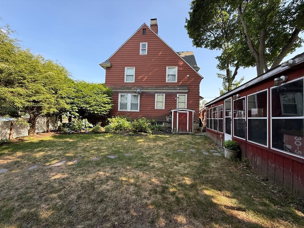 140 Pleasant Street, Weymouth MA 02190 photo 4