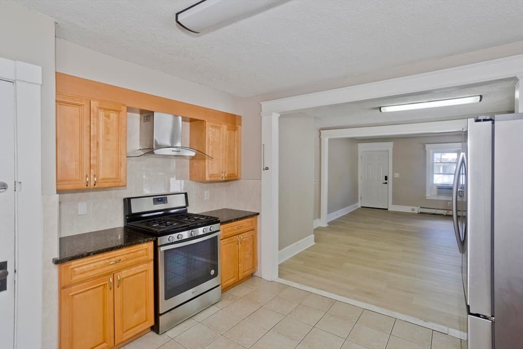 121 Dorset Street, Springfield MA 01008 photo 9