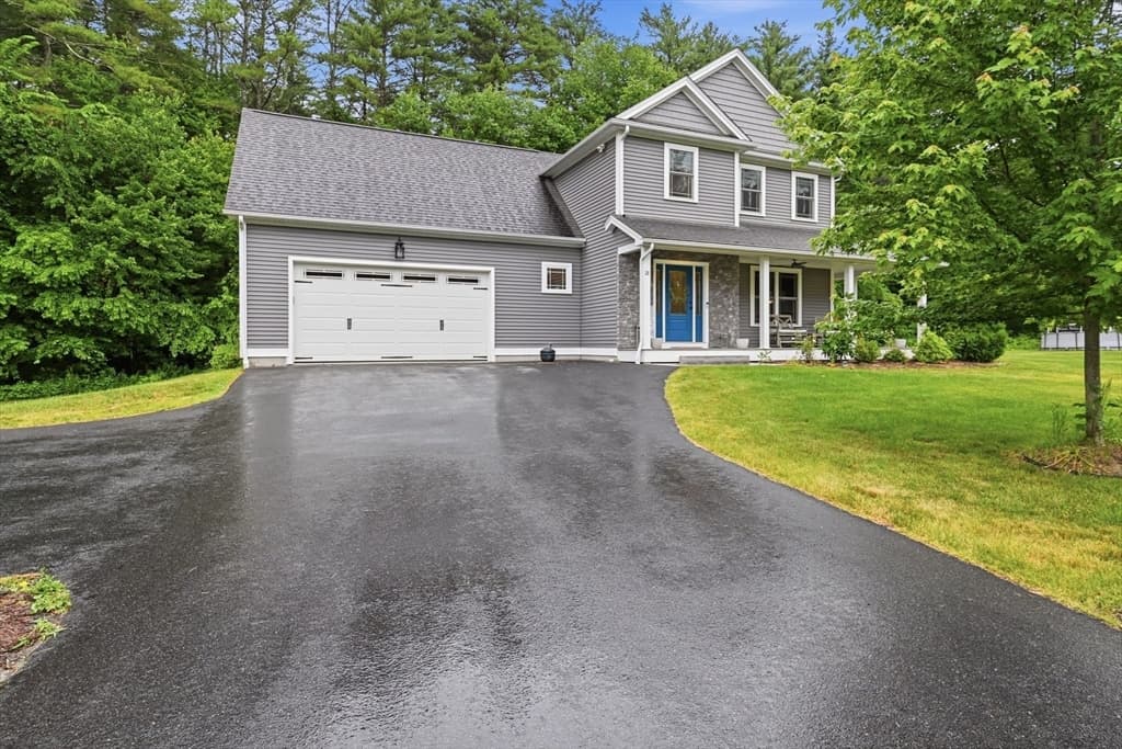 18 Pine St, Belchertown MA 01007 photo 5