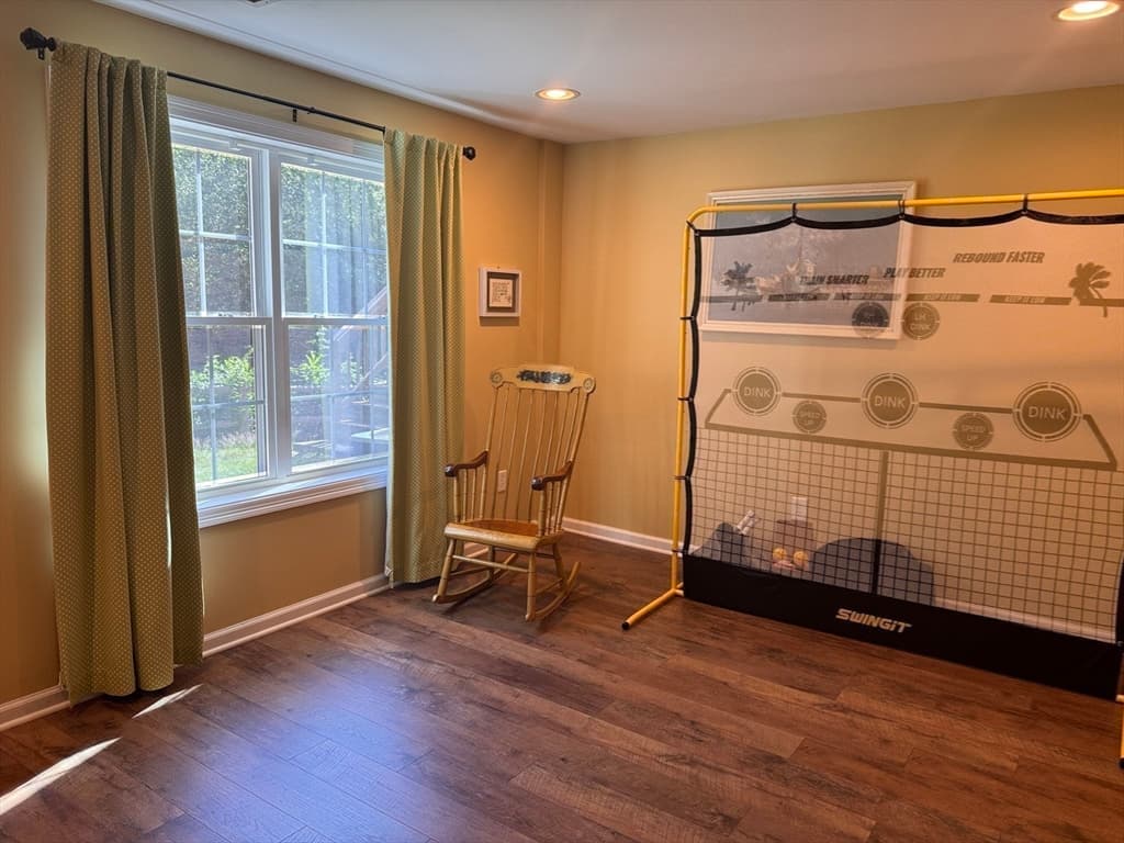 Condominium at 48 Tulip Cir # 48, Grafton MA 01560, Grafton, photo 27 of 29