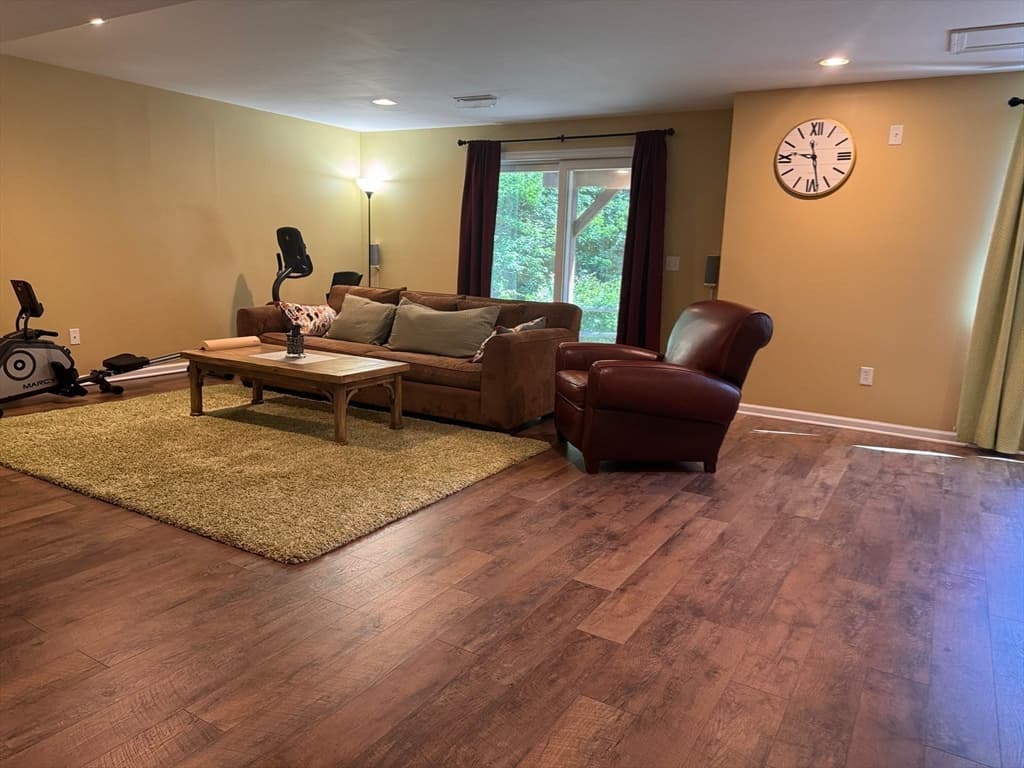 Condominium at 48 Tulip Cir # 48, Grafton MA 01560, Grafton, photo 26 of 29