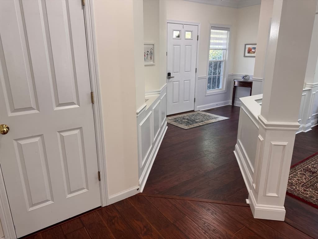 Condominium at 48 Tulip Cir # 48, Grafton MA 01560, Grafton, photo 4 of 29
