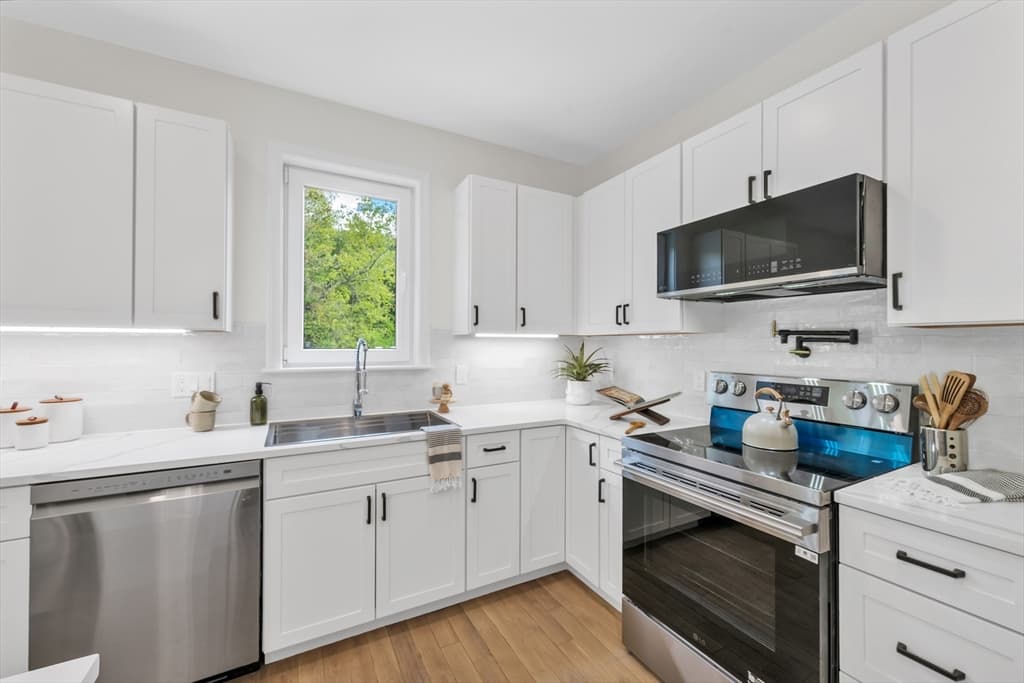 189 Electric Ave # B, Lunenburg MA 01462 photo 10